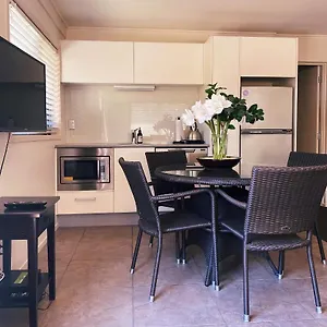 Retreat On Rita ~ Downtown With Access Mount Maunganui