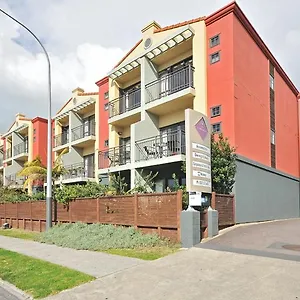 Aparthotel The Terraces At Ocean Beach, Mount Maunganui