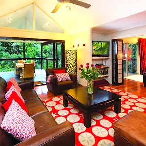 songbirds-rainforest-retreat.queenslandhotels.net/