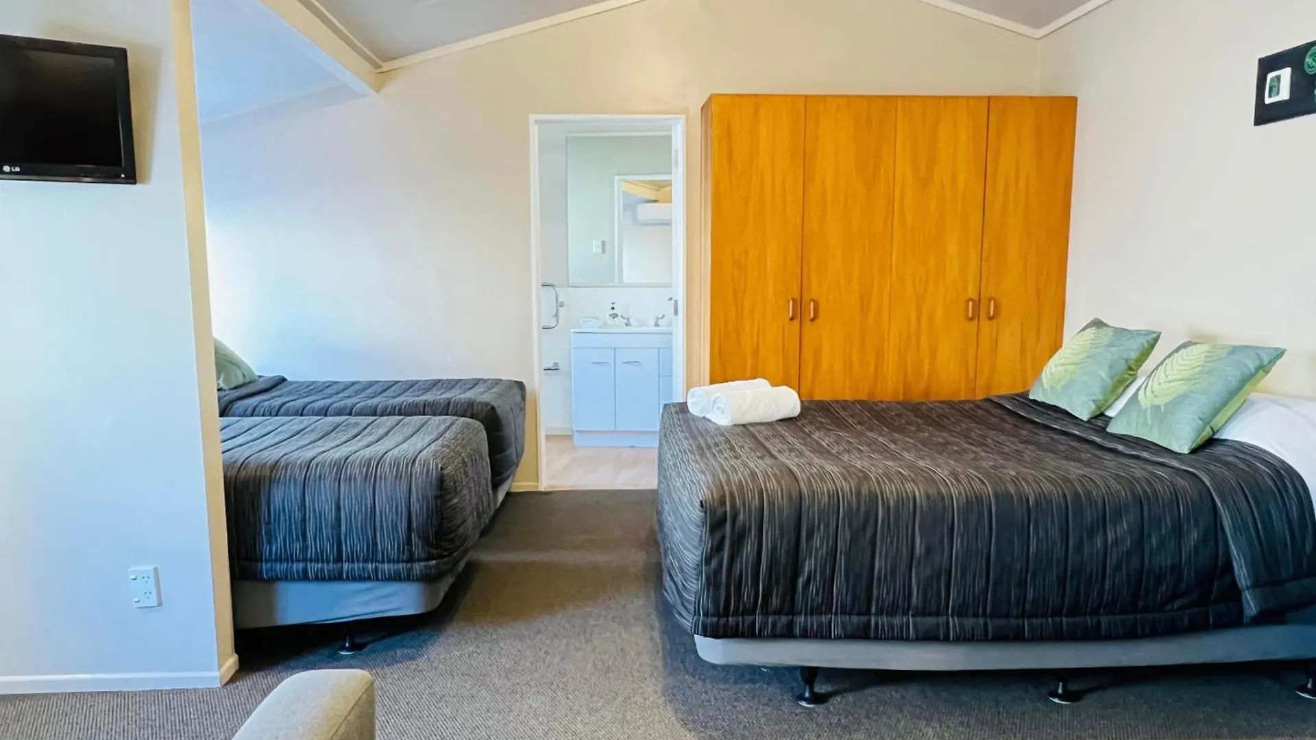 Seagulls Guesthouse Mount Maunganui New Zealand